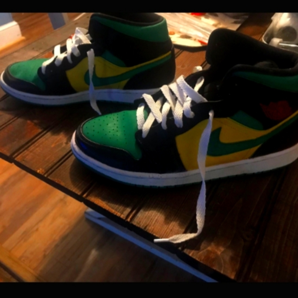 Custom painted refurbished Nike Jordan 1's